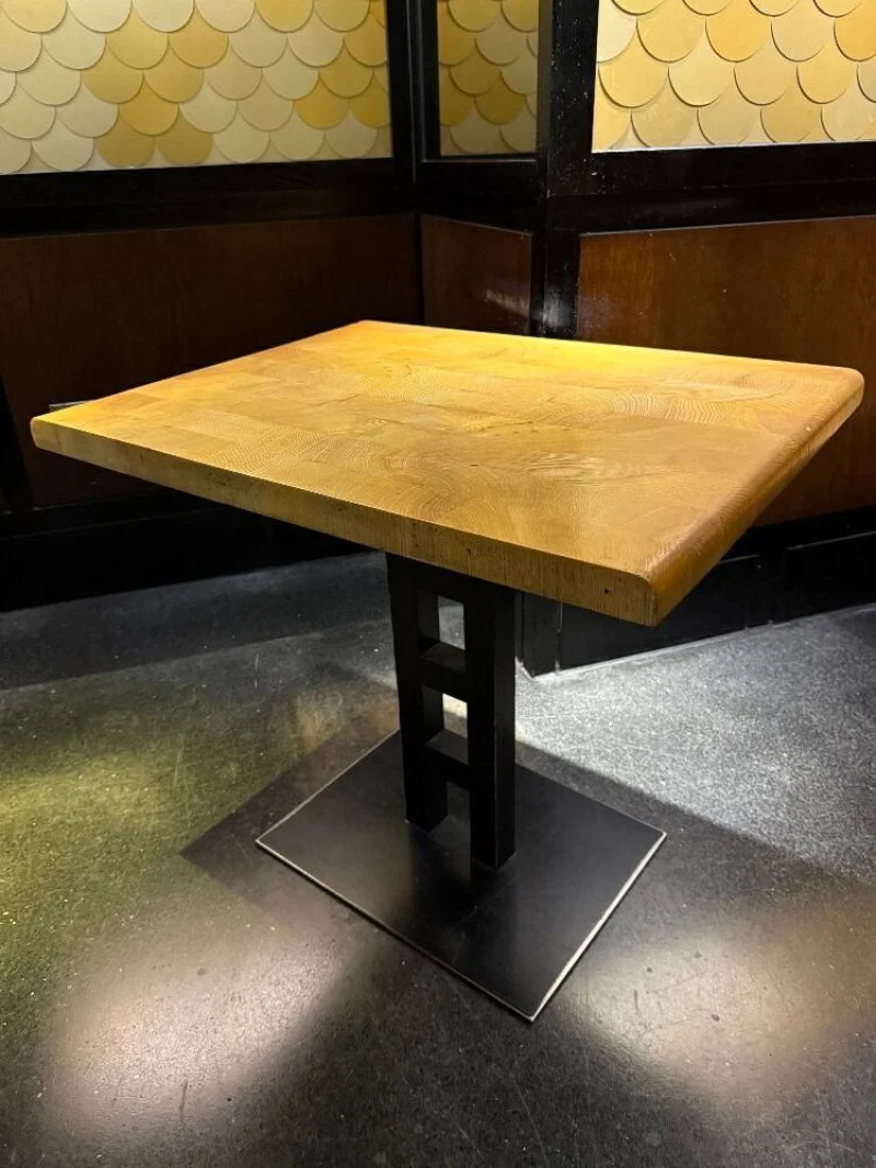 G J Wisdom & Co - Entire Contents of Ping Pong Dim Sum Restaurants & Other Commercial Restaurants at Auction - Auction Image 8