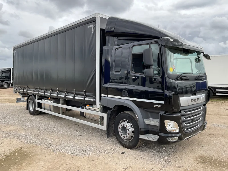 BPI Auctions - Pre-Registered 2025 DAF Commercial Vehicles direct from DAF Dealer - Auction Image 2