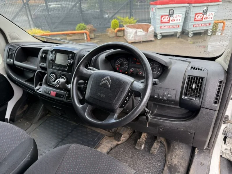 Gavel Auctioneers Ltd - 2021 Citroen Relay 35 Panel Van Auction - Auction Image 5