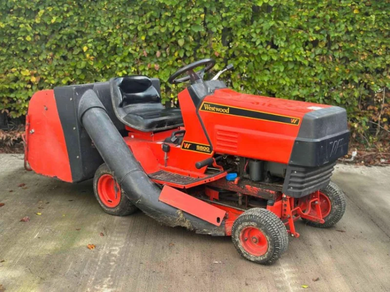 Gavel Auctioneers Ltd - Garden Machinery & Grounds Maintenance Equipment Auction - Auction Image 2