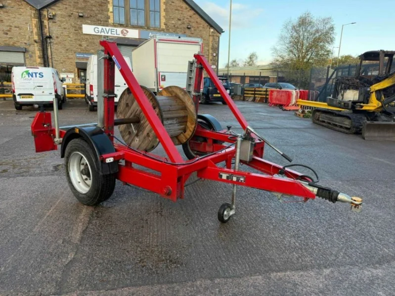 Gavel Auctioneers Ltd - Unreserved Online Auction - Network Cable Installation Equipment - Auction Image 1