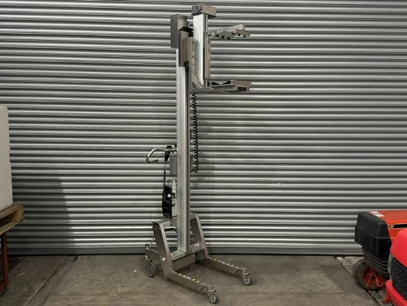 Gavel Auctioneers Ltd - Unreserved Online Auction - Network Cable Installation Equipment - Auction Image 2