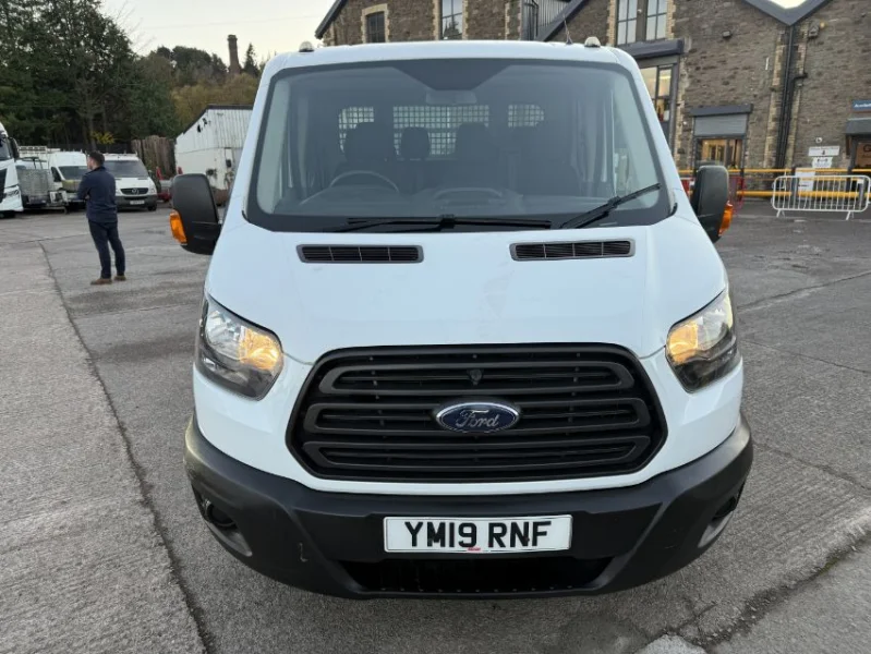 European Valuations - 2019 Ford Transit Crew Cab Tipper Auction - Auction Image 2