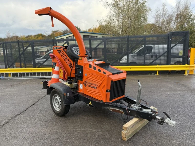 Gavel Auctioneers Ltd - Stolen Recovered 2022 Timberwolf TW 230HB Towable Petrol, Wood Chipper Auction - Auction Image 3