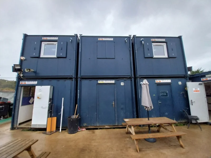 BPI Auctions - 3 on 3 Modular Building Consisting of 6x 9.6m x 3m Units available at Auction - Auction Image 1
