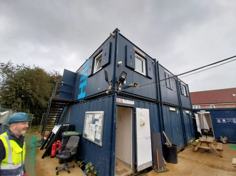 BPI Auctions - 3 on 3 Modular Building Consisting of 6x 9.6m x 3m Units available at Auction - Auction Image 3