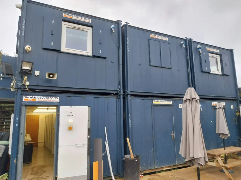BPI Auctions - 3 on 3 Modular Building Consisting of 6x 9.6m x 3m Units available at Auction - Auction Image 5