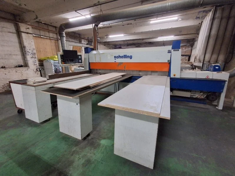 Eddisons - Scunthorpe - Woodworking and Furniture Manufacturing Equipment & Forklift Auction - Auction Image 3