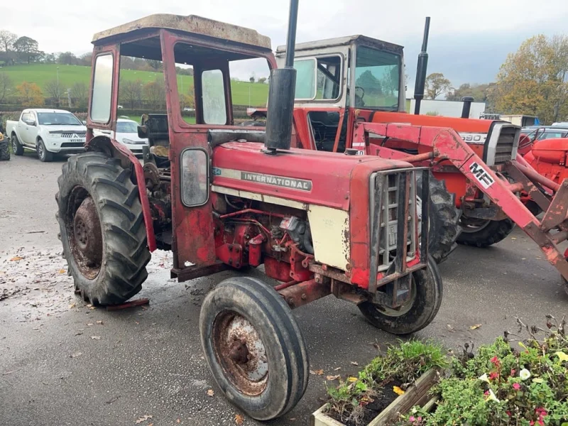 Ruthin Farmers Auction Company Ltd - Farm Machinery, Implements, Vehicles & Agricultural Miscellanea Auction - Auction Image 1