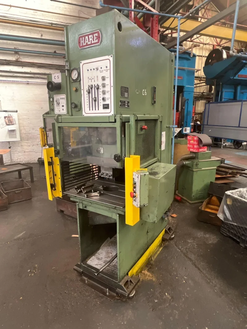 Cottrill & Co - Selection of PJ Hare 10HP, 25HP, 63T, 63HP Clipping Presses Auction - Auction Image 2