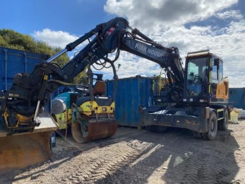 Lambert Smith Hampton - Exeter - Contractors Plant, HGV & Commercial Vehicles, Plant Trailers, Portable Buildings at Auciton - Auction Image 10