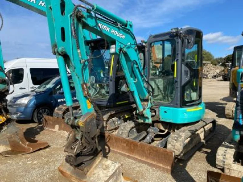 Lambert Smith Hampton - Exeter - Contractors Plant, HGV & Commercial Vehicles, Plant Trailers, Portable Buildings at Auciton - Auction Image 11
