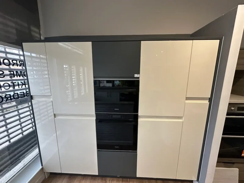 Wilsons Auctions - Auction of Ex Display Kitchens and White Goods - Auction Image 5
