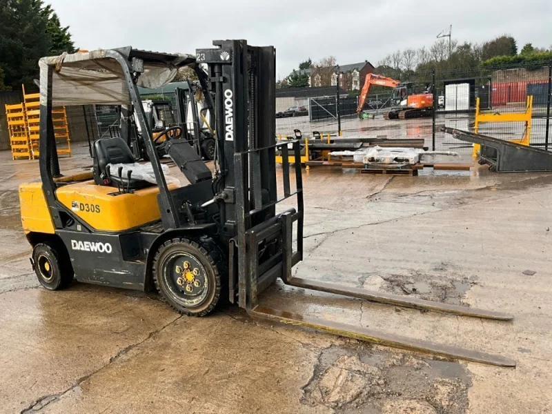 Mid Ulster Auctions Ltd - Engineering Machinery & Workshop Equipment Auction - Auction Image 7