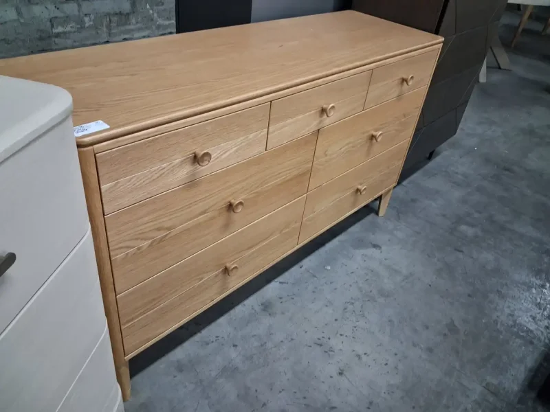 Wilsons Auctions - Dublin 22 - Showroom Furniture Auction - Auction Image 2