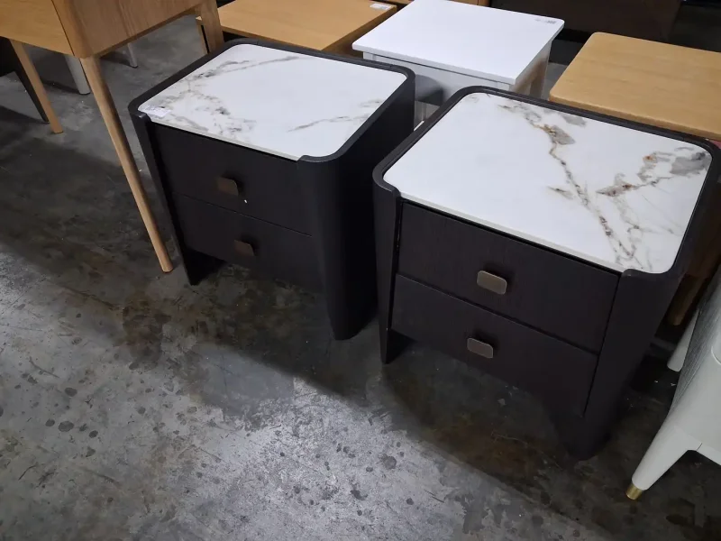 Wilsons Auctions - Dublin 22 - Showroom Furniture Auction - Auction Image 3