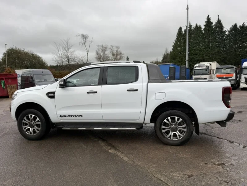 Gavel Auctioneers Ltd - 2019 Ford Ranger Wildtrak 4x4 Double Cab PIck Up Auction - Auction Image 6