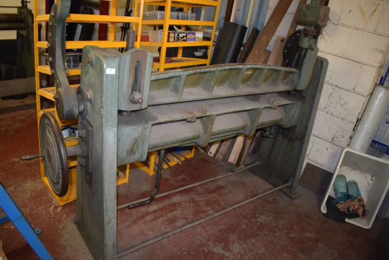 Gilbert Baitson - Cobus Coach and Bus Restoration and Repair at Auction - Auction Image 2