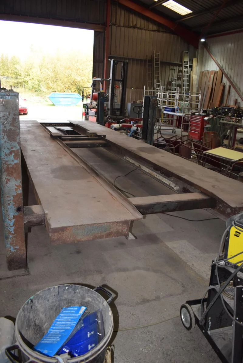 Gilbert Baitson - Cobus Coach and Bus Restoration and Repair at Auction - Auction Image 1
