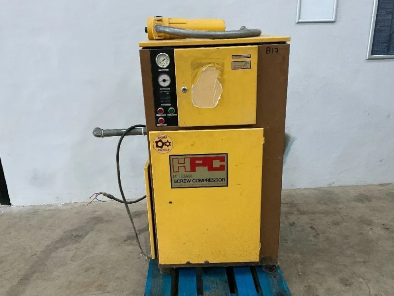 Mid Ulster Auctions Ltd - Tooling Auction to include: Forklifts, Screw Compressor, Pallet Wrapper, Scissor Lift & Much More - Auction Image 6