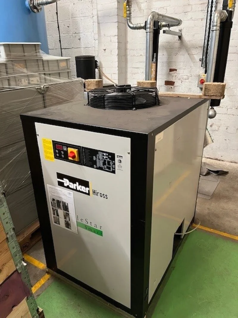 Cottrill & Co - Compair L55 & L90 Air Compressors, Parker Refrigerant Air Dryer, Oil/Water Separator, Air Receiver Auction - Auction Image 2