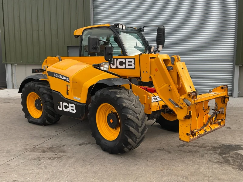 BPI Auctions - 2024 - 2017 JCB Telehandlers, 2023 JCB Compact Loading Shovel & 2023 Kuhn Rotary Rake for Auction - Auction Image 5