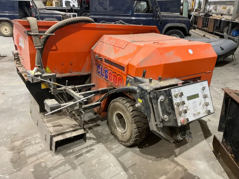 BPI Auctions - Remaining Contents of Workshop to include 2013 Land Rovers, Curb & Gutter Machine, Inflatable Keel, Attachments, Tools & more at Auction - Auction Image 2