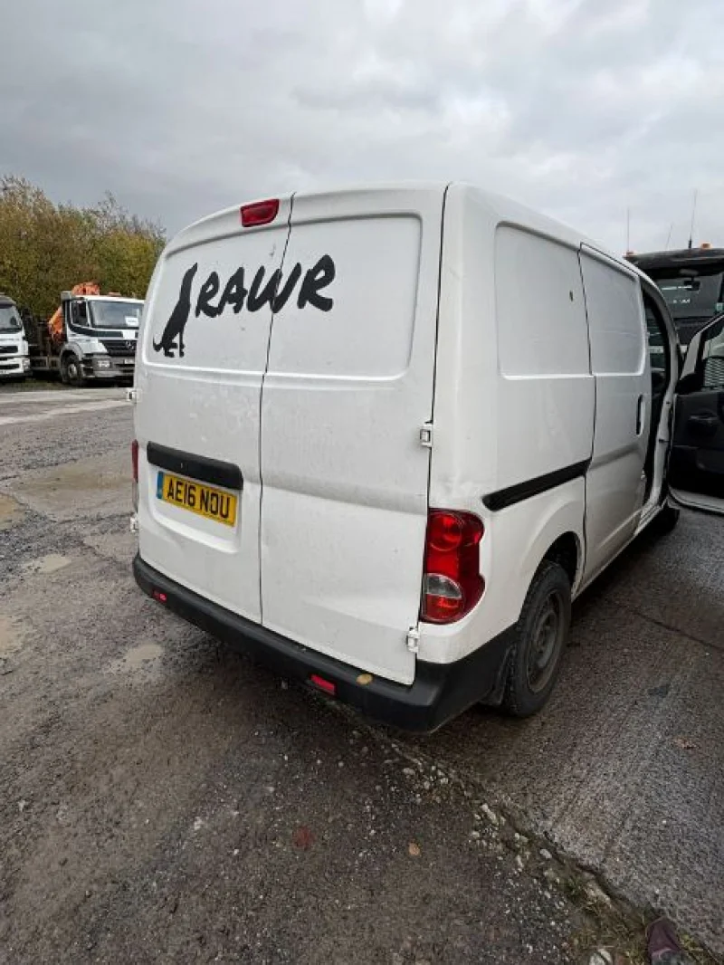Gavel Auctioneers Ltd - 2016 Nissan NV200 Acenta DCI Refrigerated Van at Auction - Auction Image 5