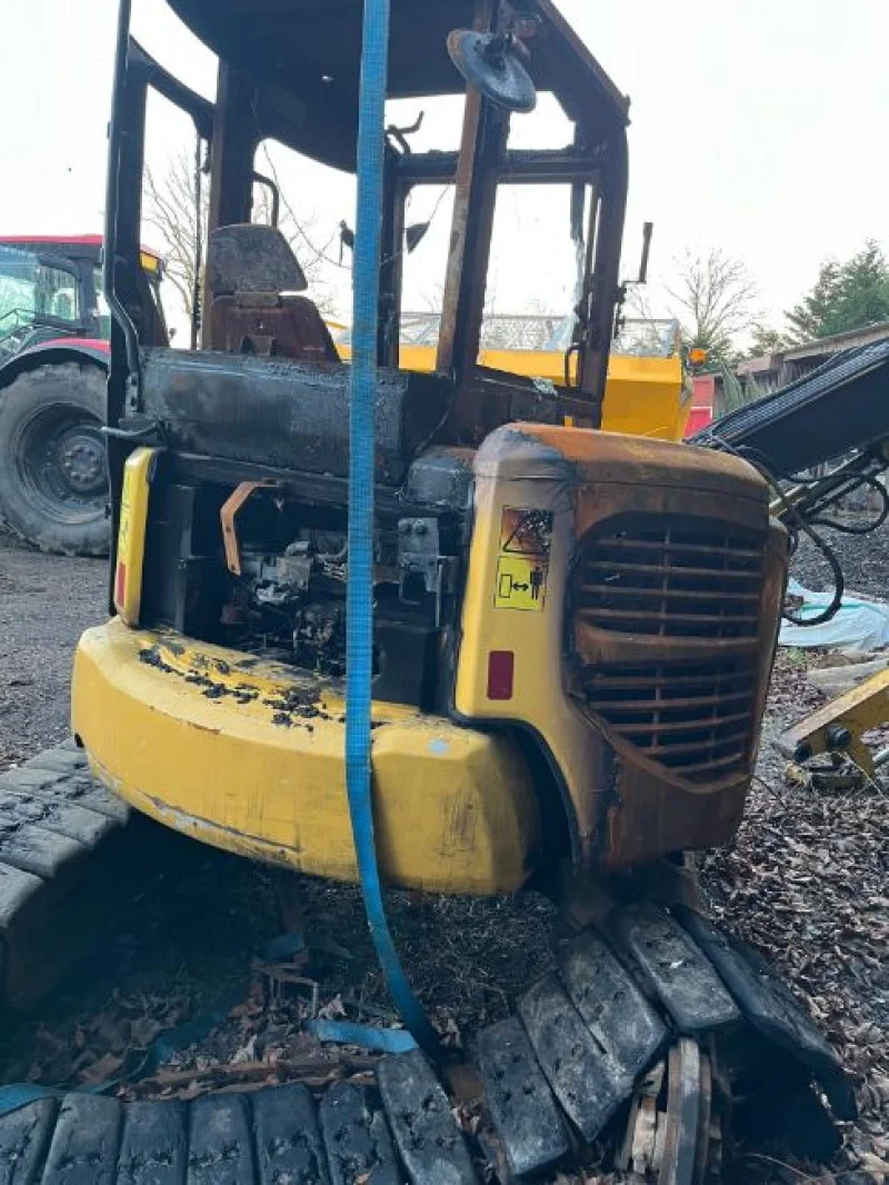 Gavel Auctioneers Ltd - Salvage 2017 Komatsu PC55MR-3 Excavator Auction - Auction Image 5