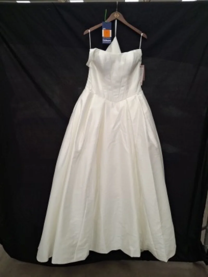 Eddisons - Scunthorpe - Range of Luxury Bridal Wear by Dama, Eva Lendel & Elly etc available at Auction - Auction Image 1
