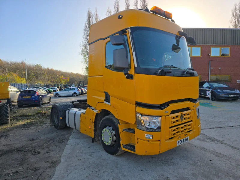 BPI Auctions - Commercial Vehicle Auction to include Vauxhall Movano, DAF Sweeper, Mercedes Atego Box Lorry, Tractor Units & more - Auction Image 1