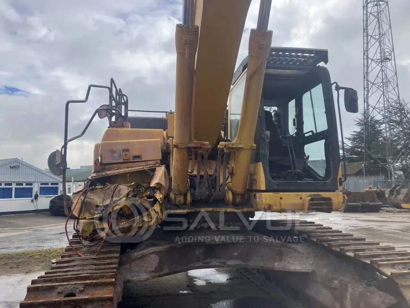 Salvue Ltd. - 2020 Komatsu PC490LC-11E0 Excavator - Impact Damaged - Auction Image 3