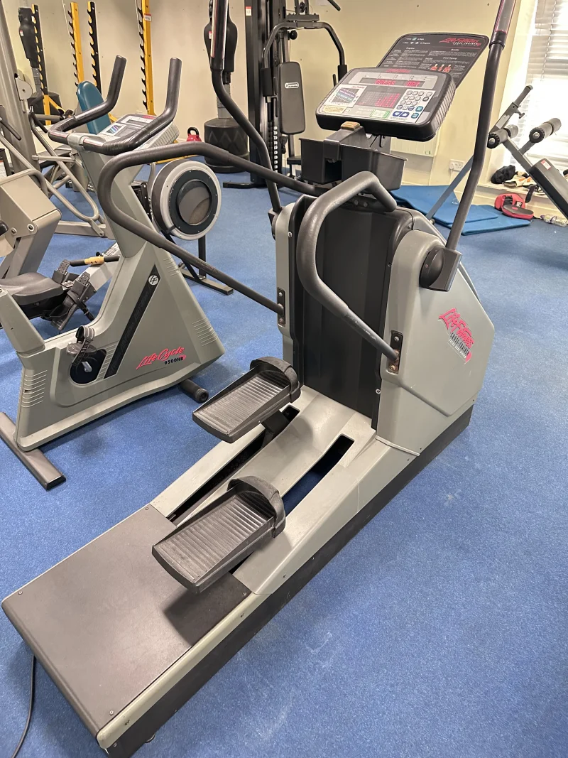 Cottrill & Co - Entire Contents of a Gym & Fitness Studio at Auction - Auction Image 1