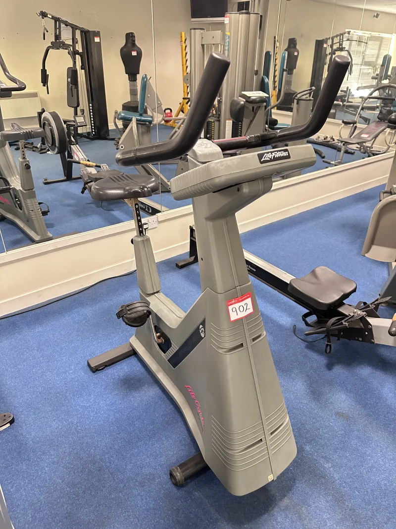 Cottrill & Co - Entire Contents of a Gym & Fitness Studio at Auction - Auction Image 2