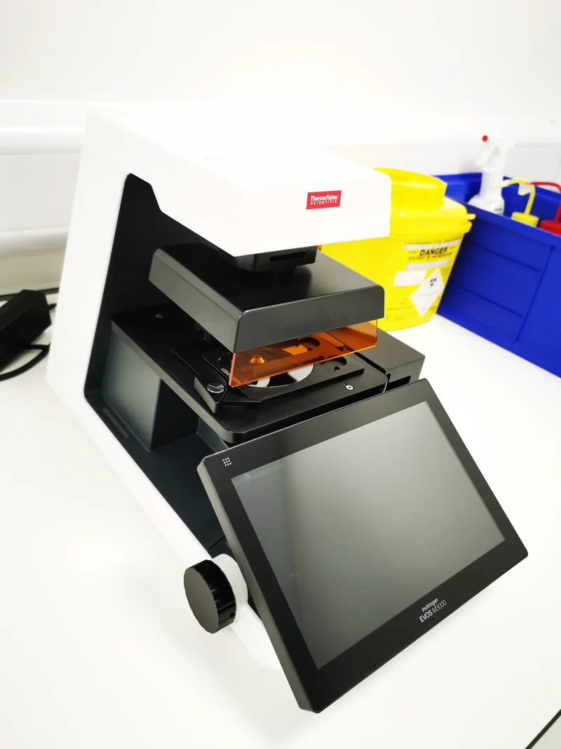 Lambert Smith Hampton - Bristol - Short Notice Sale of a Range of Laboratory Equipment Associated in the Diagnosis of Bloodstream Infections available at Auction - Auction Image 3