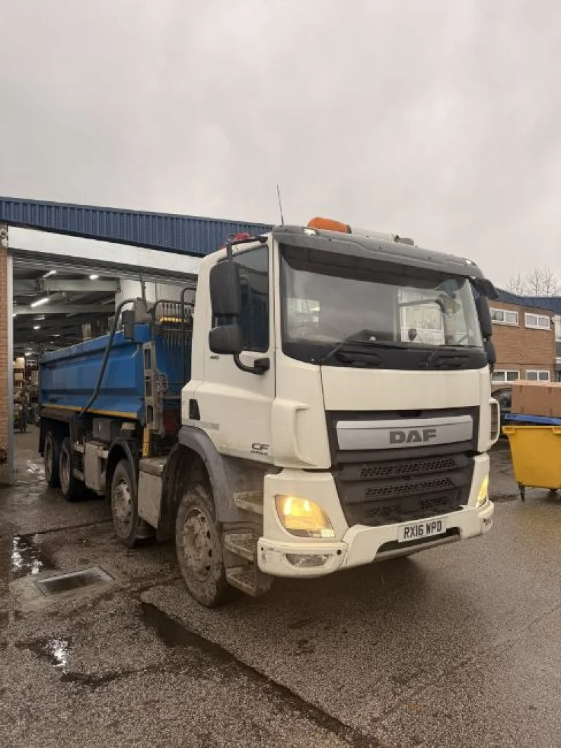 JPS Chartered Surveyors - Vehicle Auction | DAF CF 440 FAD - 16 Plate - Auction Image 2