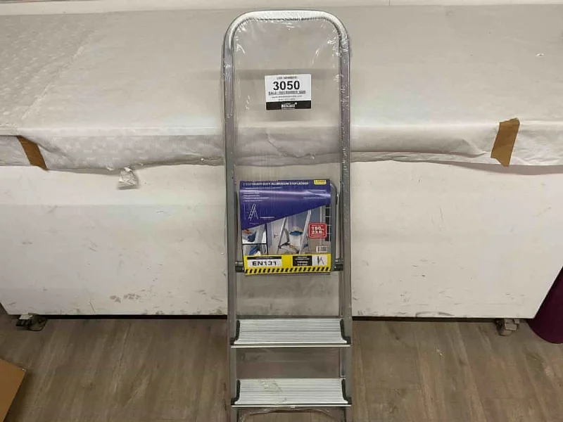 Sweeney Kincaid - Trade & Retail Stock Auction - Auction Image 1