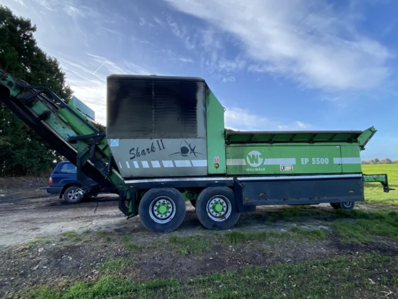 Gavel Auctioneers Ltd - Salvage 2014 Willibald EP5500 Shark II Agricultural Shredder at Auction - Auction Image 2