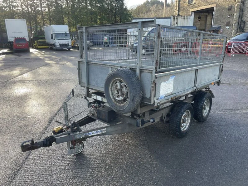Gavel Auctioneers Ltd - Ifor Williams 8 x 5ft Twin Axle Tipping Trailer Auction - Auction Image 2