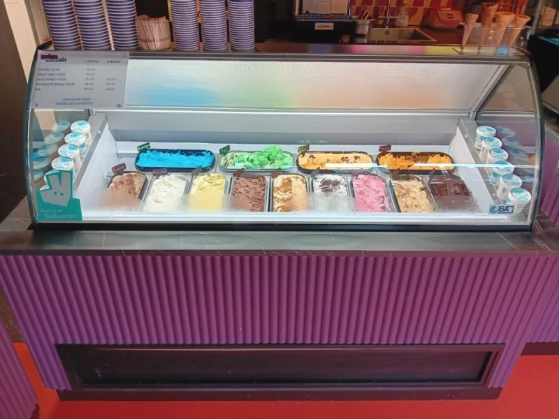 Eddisons - Stockport - Contents of a Cafe & Ice Cream Parlour including New Catering Equipment Auction - Auction Image 1