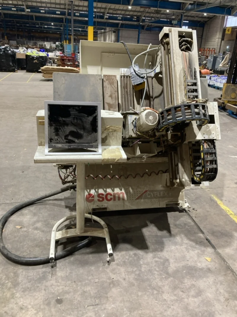 John Pye Auctions - Birmingham - Plant & Machinery, Beauty Machines, Gym Equipment & Tooling Auction - Auction Image 2
