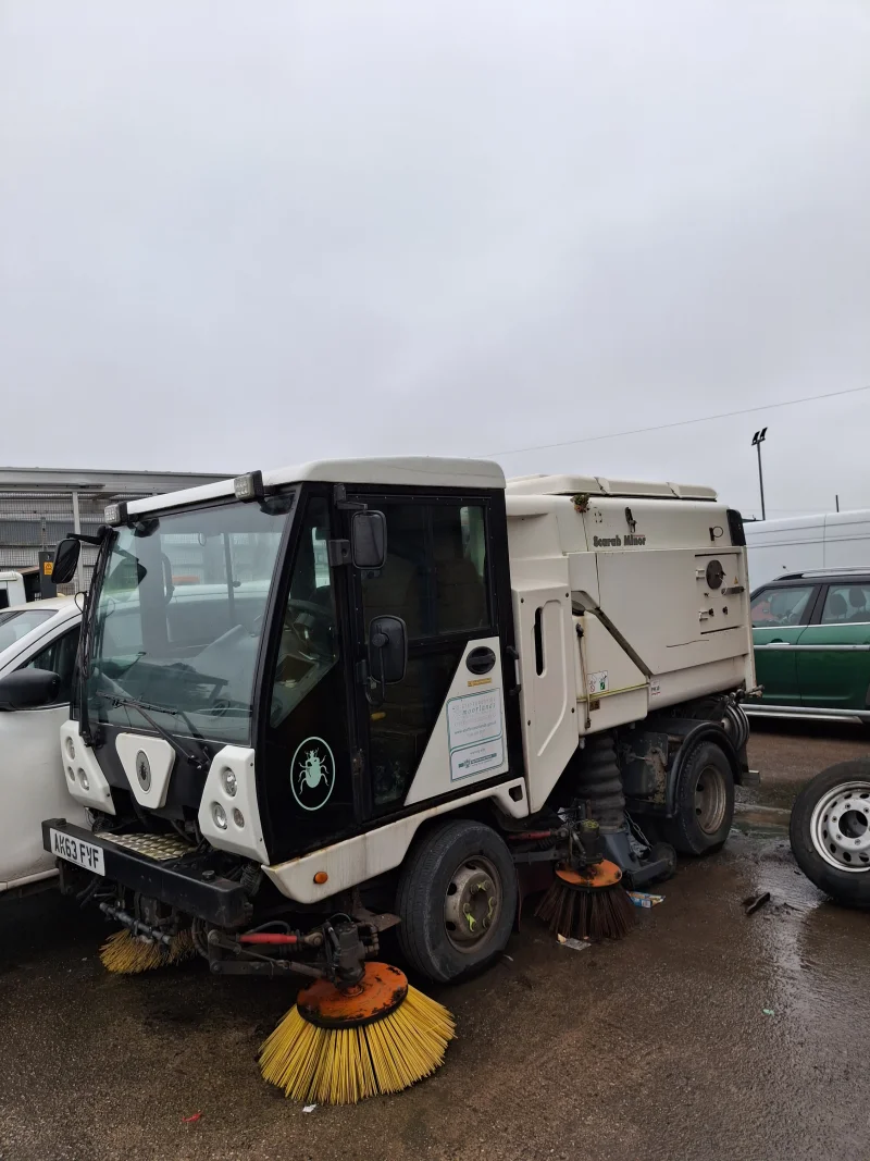 Burnley Auctioneers - Plant & Machinery, Light Commercials, Cars, HGV's and Tools Available at Auction - Auction Image 3