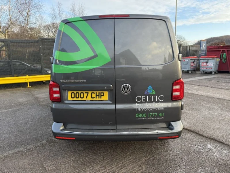 Gavel Auctioneers Ltd - 2019 Volkswagen Transporter T30 H-LN RDI Van at Auction - Auction Image 3