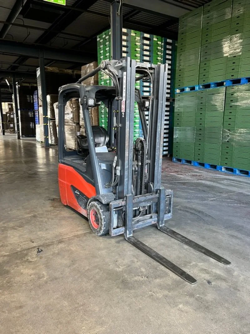 Lambert Smith Hampton - Manchester - Carton Erecting & General Warehouse Equipment Auction - Auction Image 7