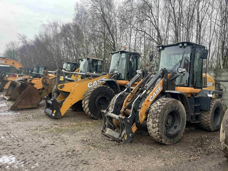 Sanderson Weatherall LLP - Leeds - Day 2 of 3 - Warwick Ward Machinery Auction to include - Earthmoving, Contractors & Recycling Plant & Equipment, Maintenance Workshop Equipment, Extensive New & Salvage Parts Stock and Vehicles - Auction Image 4