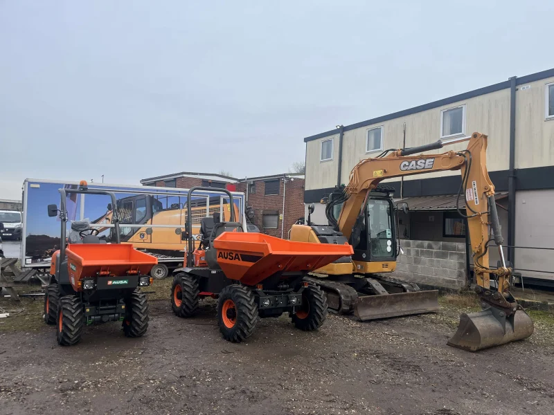 Sanderson Weatherall LLP - Leeds - Day 2 of 3 - Warwick Ward Machinery Auction to include - Earthmoving, Contractors & Recycling Plant & Equipment, Maintenance Workshop Equipment, Extensive New & Salvage Parts Stock and Vehicles - Auction Image 13