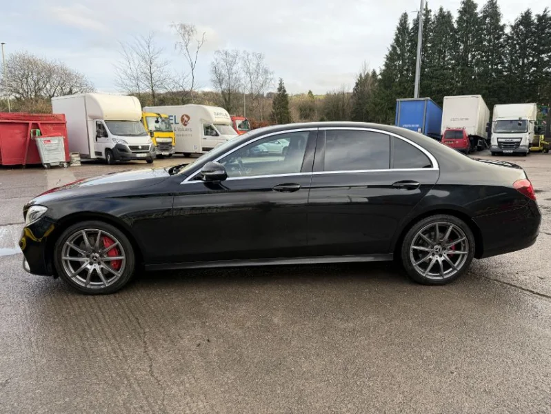 Gavel Auctioneers Ltd - 2019 Mercedes-Benz E 220 AMG Line Premium at Auction - Auction Image 3