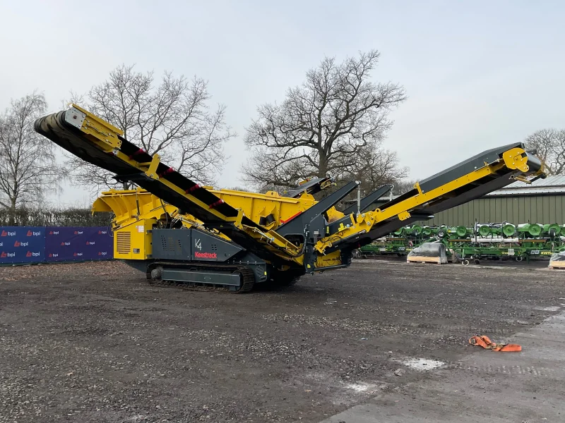 BPI Auctions - Material Handlers, Tracked Screeners & Shredders, Excavators & more at Auction - Auction Image 6