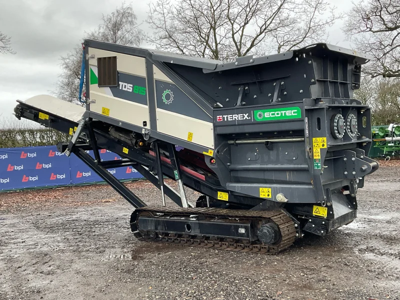 BPI Auctions - Material Handlers, Tracked Screeners & Shredders, Excavators & more at Auction - Auction Image 5