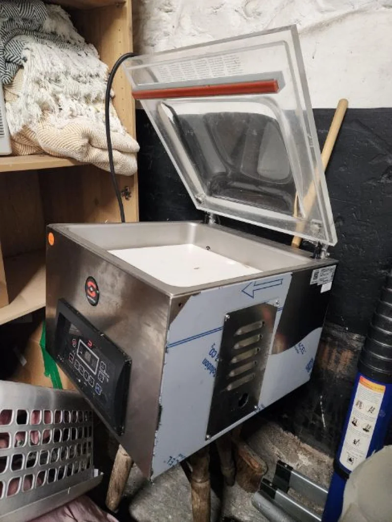 JPS Chartered Surveyors - 12ft x 35ft 2 Bedroom Static Caravan - Recently Renovated | Vacuum Packaging Machine | Automatic Coffee Machine all Available at Auction - Auction Image 3
